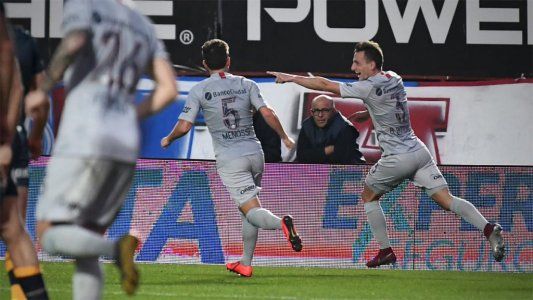 Partidazo en el Nuevo Gasómetro: San Lorenzo perdía 2-0 contra Central, lo empató 2-2 y salvó el invicto en la Superliga