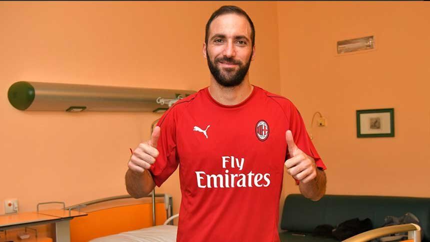 Pipa Rossonero: Higuaín ya es nuevo jugador del Milan