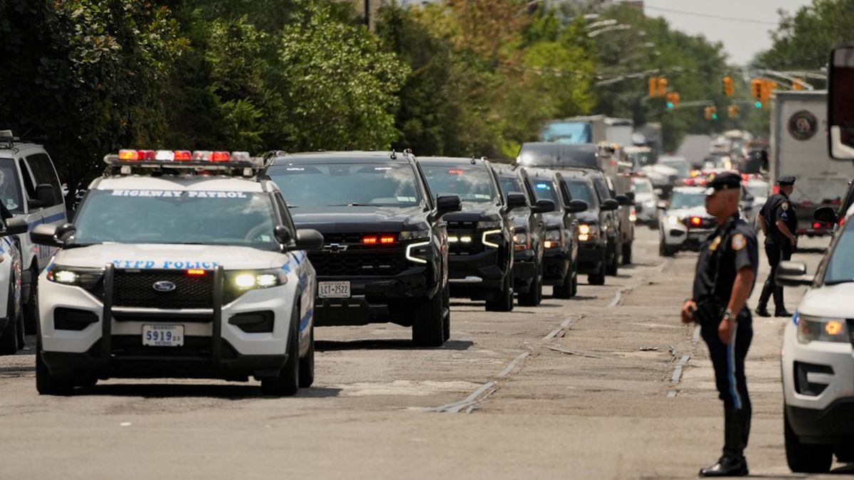 La caravana de vehículos que transportaron a Maduro y Flores para asistir a la audiencia en un tribunal de Nueva York. (Foto: Reuters)