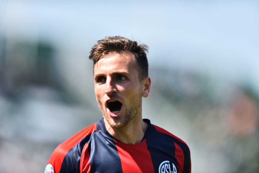 San Lorenzo golpeó de entrada y le alcanzó para ganarle al Banfield de Falcioni
