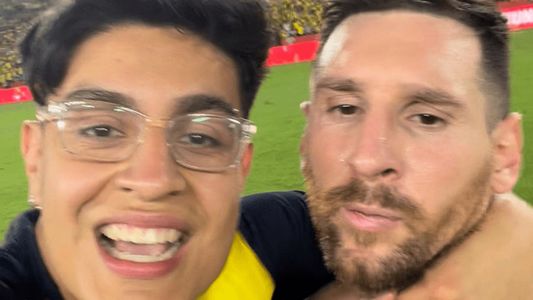 Selección Argentina: el incómodo momento que vivió Messi con un hincha de Ecuador tras el empate