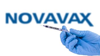Se aprobó una nueva vacuna contra el coronavirus: ¿cuáles son sus características y dónde se aplicará?