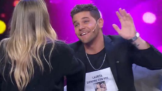 Locho Loccisano sorprendió a Laurita Fernández al aire con una particular remera