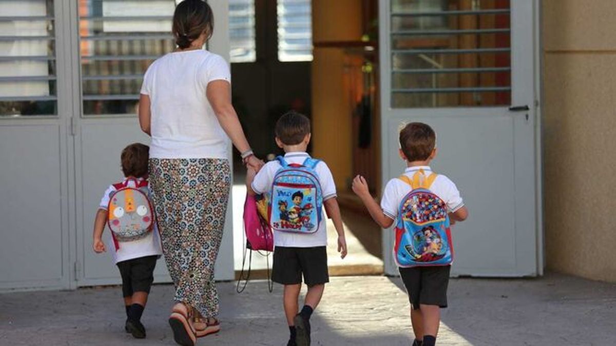 Santa Cruz exigirá vacunación obligatoria a todos los alumnos para asistir a clases