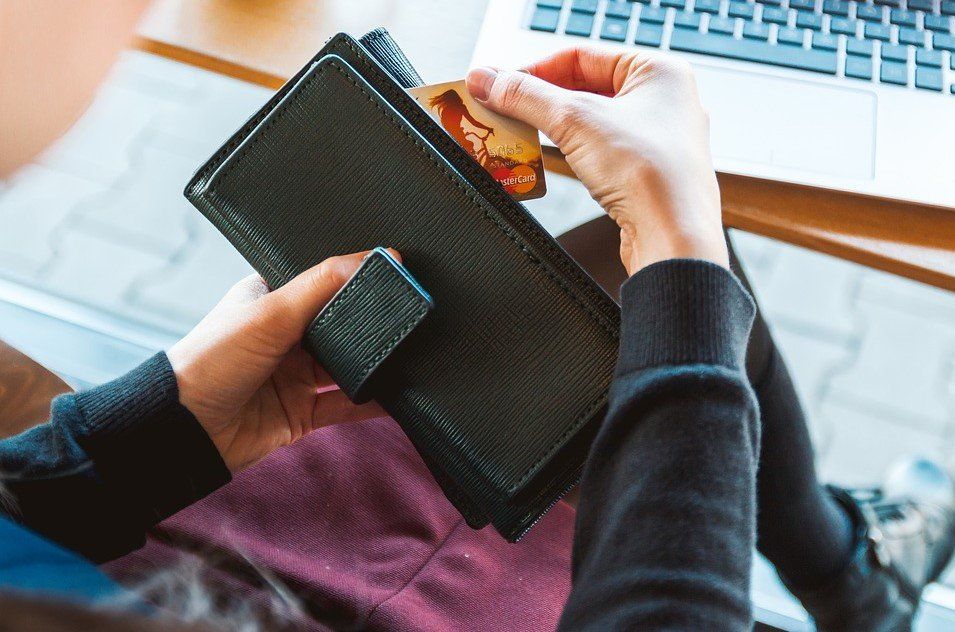 ¿Se puede cancelar una compra con tarjeta de crédito?