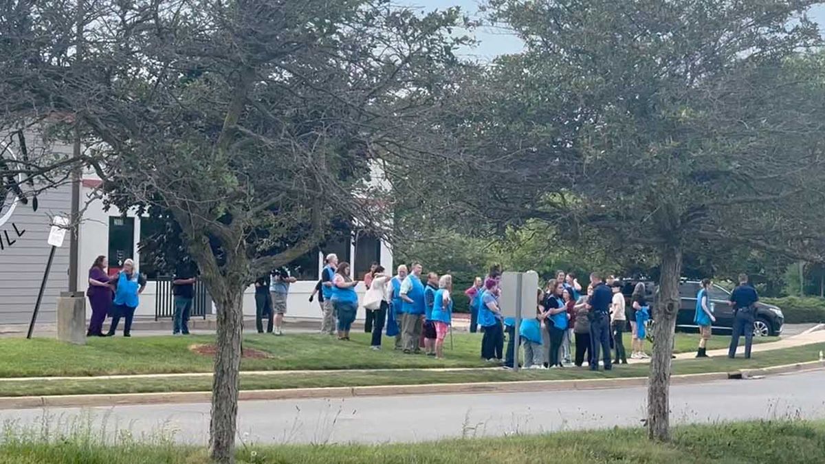 Terror en un supermercado de Michigan: 11 personas apuñaladas en un ataque masivo dentro de un Walmart. (Foto: Reuters)