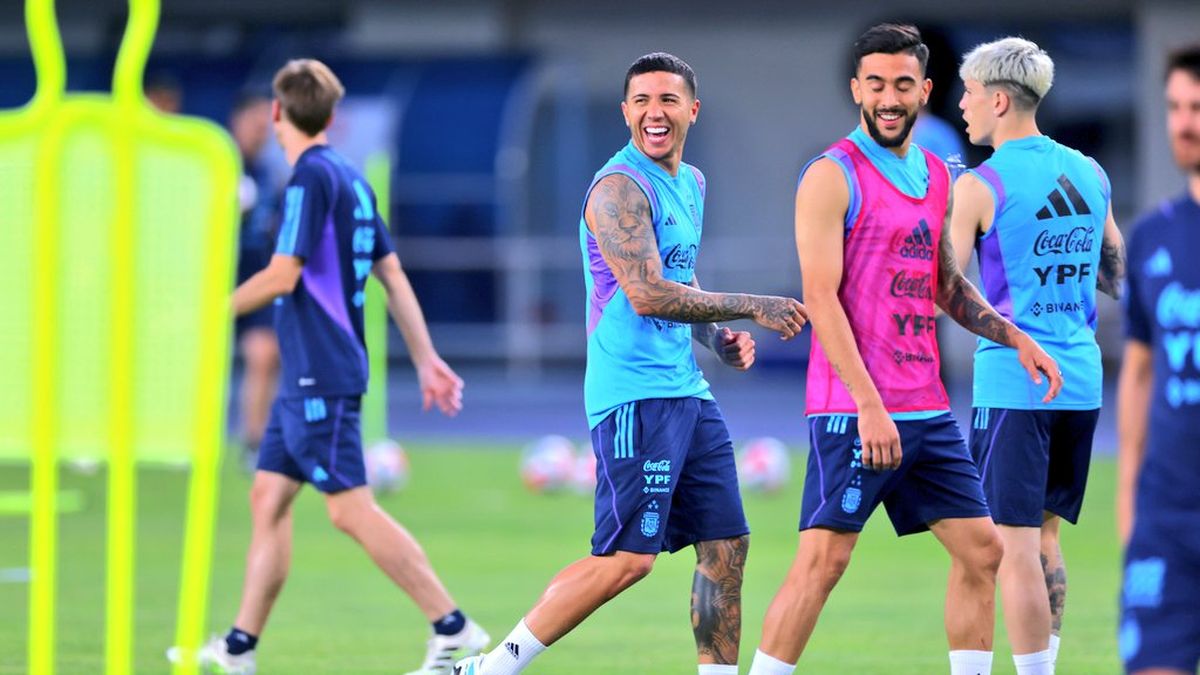 La Selección Argentina se entrenó a puertas cerradas en Indonesia. (@Argentina)