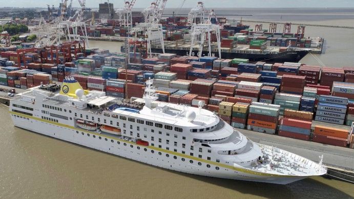 Tras un falso positivo, confirman que la tripulante del crucero Hamburg no tiene coronavirus