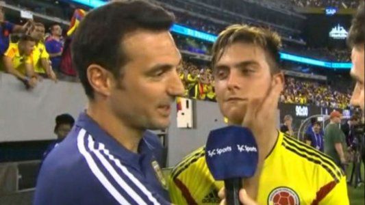 Scaloni llamó a Dybala en plena entrevista y juntos aclararon que no tienen ningún problema