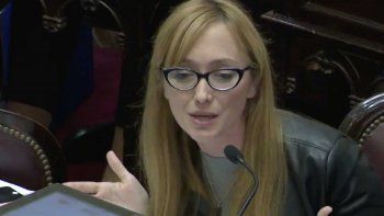 “Sigan produciendo los contenidos de Comodoro Netflix”, dijo una senadora kirchnerista
