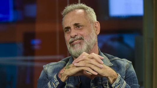 Jorge Rial muy cerca de una misteriosa rubia: ¿Romance en puerta?