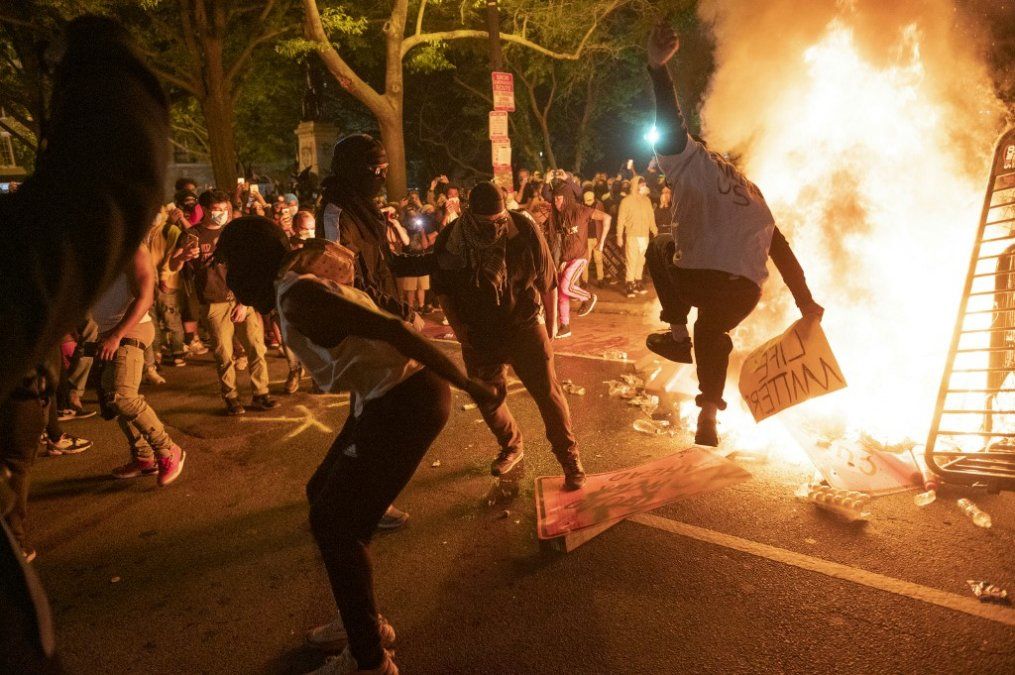 Con incidentes en Washington, EEUU vivió otra jornada de protestas marcada por los disturbios