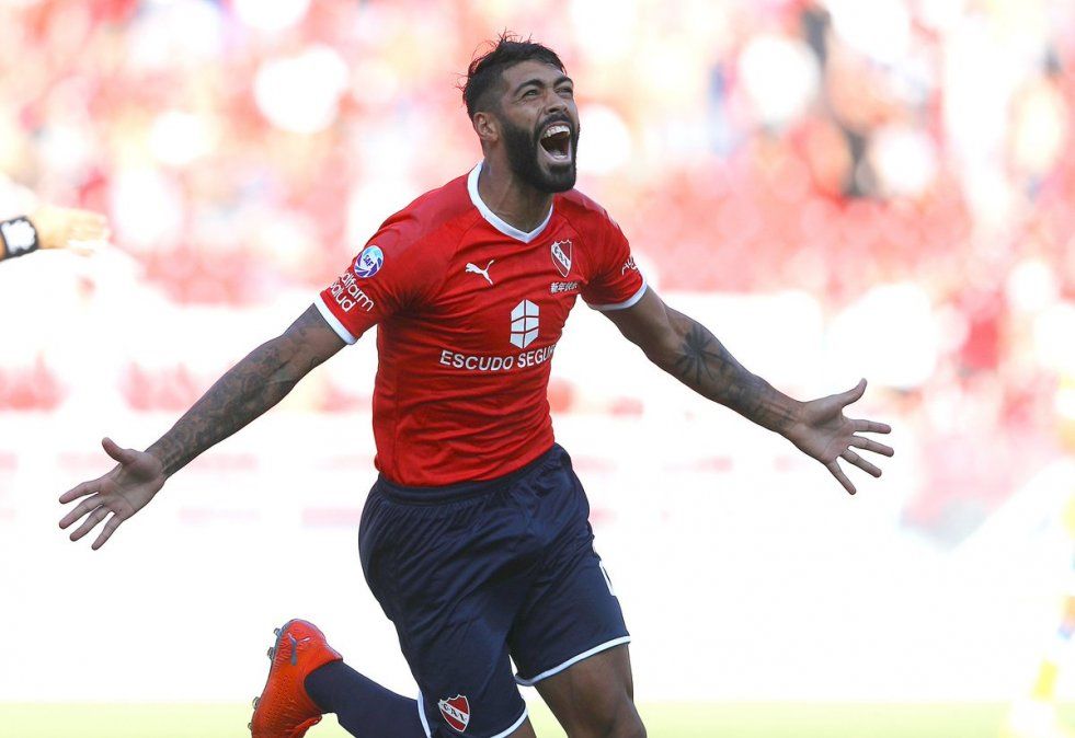Independiente goleó 5-0 a Rosario Central en Avellaneda y Pusineri logró su primer triunfo