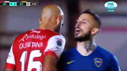 ¿Quién sos?: la desafiante retórica de Benedetto a Sandoval en el empate entre Argentinos y Boca