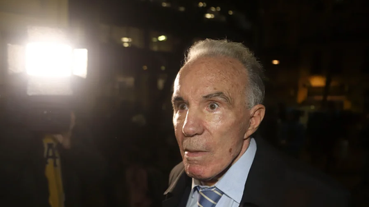 A los 80 años murió Alfredo Cahe, el médico histórico de Diego Maradona