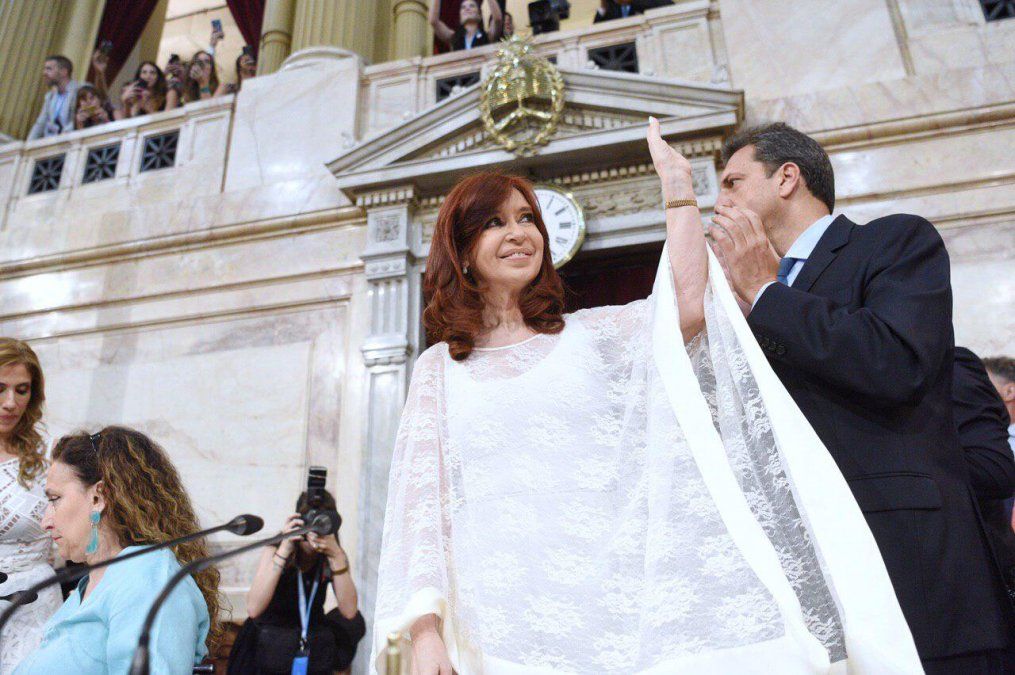 Con la mirada atenta de Cristina, el peronismo avanza en una dura pelea contra la Justicia en el Congreso