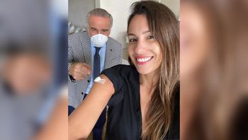 Pampita se vacunó con Dr. Capuya tras el polémico test de coronavirus en televisión