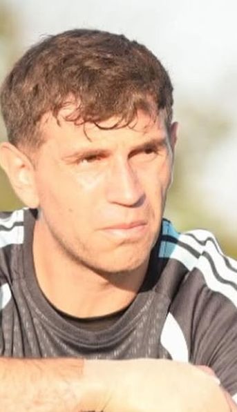 ¿Peligro en el arco de la Selección? La preocupante foto del Dibu Martínez que enciende las alarmas a días del Mundial