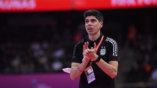 Mundial de futsal: el conmovedor gesto del DT argentino con un futbolista lesionado