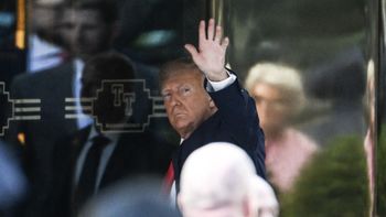 Donald Trump estalló contra el gobierno de EE.UU. y acusó a los demócratas de interferir en las elecciones
