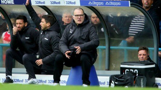 El Leeds de Bielsa rescató un punto, pero perdió la punta