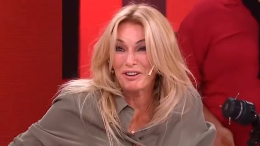 El blooper de Yanina Latorre al aire: ¡Me quedé en bolas!