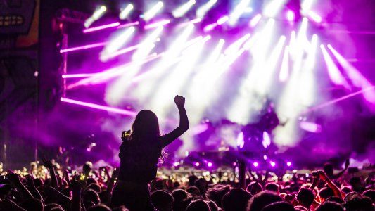 El festival Lollapalooza reprogramó sus fechas para fines del próximo año