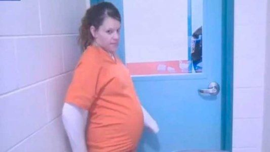 Niñera mató a golpes al bebé que cuidaba, lo disfrazó y se lo devolvió a la madre como si estuviera dormido