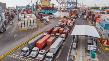 Reducen plazo de importaciones temporarias y amplían licencias no automáticas
