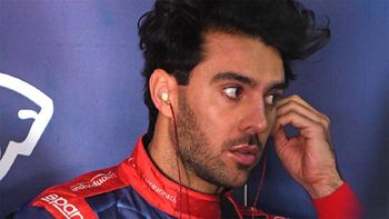 Salió a la luz la foto de Manu Urcera con el hombre al que agredió