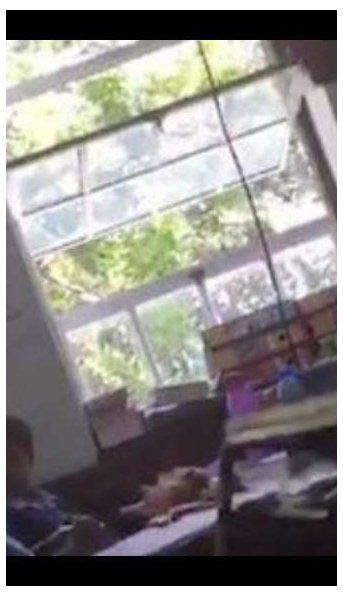 Una maestra le dio una trompada a una alumna por usar el celular en clase