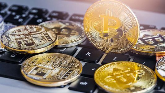 ¿Estafa piramidal en San Pedro?: un tercio de la población compró criptomonedas y temen un fraude