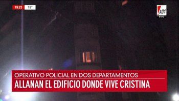 Cristina dejó el Instituto Patria mientras Bonadio le mandaba a martillar el edificio