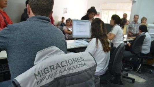 El Gobierno suspende transitoriamente el otorgamiento de visas a países con circulación del coronavirus