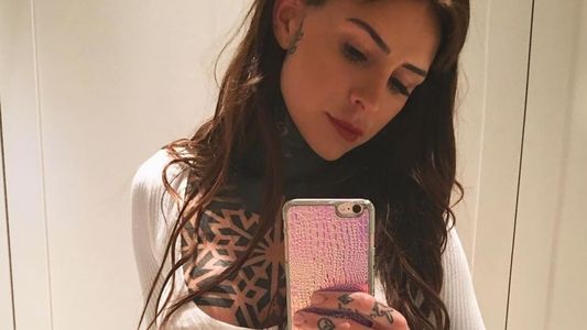 Candelaria Tinelli no puede parar de tatuarse... ¡ni de seducir!
