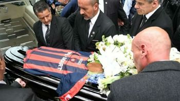 El último adiós a Cacho Castaña