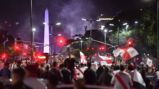 Obelisco: desde la Ciudad destacaron que la mayoría celebró en paz, aunque al final hubo 15 detenidos