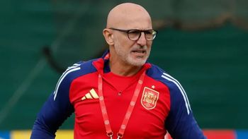 Polémica: la fuerte indirecta del DT de España a la AFA por la Finalissima suspendida