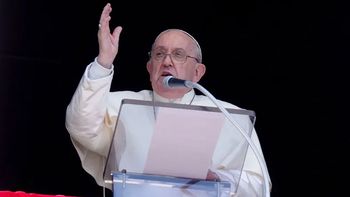 El mensaje del papa Francisco tras el ataque de Irán contra Israel