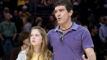 La hija de Antonio Banderas y Melanie Griffith causa impacto en las redes sociales