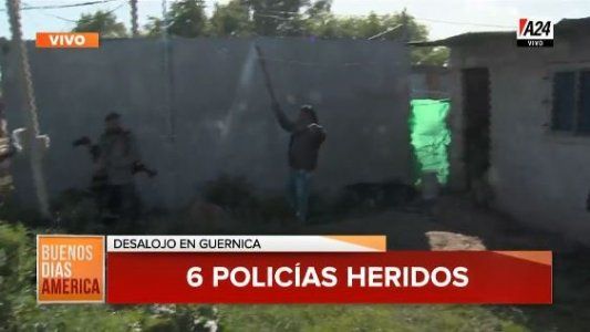 Desalojo en Guernica: la policía le tiró gas pimienta a un vecino que los amenazó