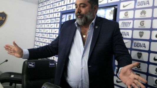 Daniel Angelici cuestionó a los jugadores en la práctica de Boca: qué les dijo