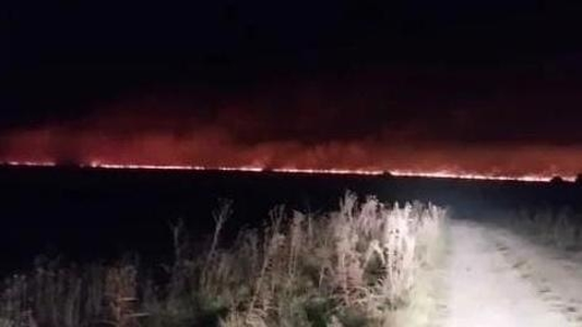 Humo en la ciudad hoy: video de los incendios forestales en San José, Uruguay