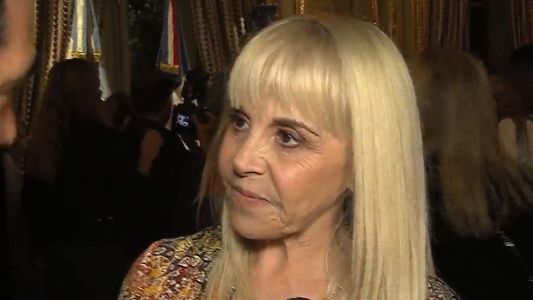 El inesperado encuentro de Claudia Villafañe con una ex de Diego Maradona