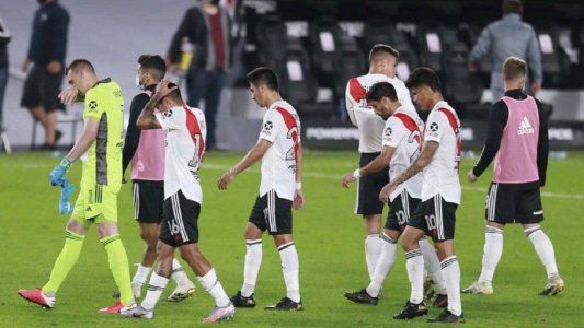 Otro dolor de cabeza para River: CONMEBOL dio de baja a 4 jugadores por no tener el alta