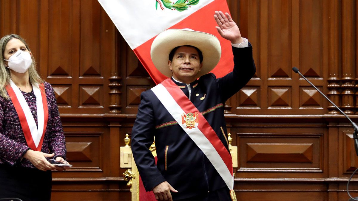 Pedro Castillo no puede escapar de la inestabilidad de los presidente peruanos. Afronta un proceso que puede terminar en su juicio político antes de cumplir un año de mandato ( Foto: Archivo)