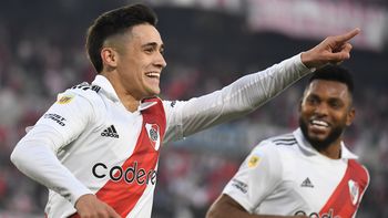 Pablo Solari y Miguel Borja, los autores de los goles en River. Pablo Solari y Miguel Borja, los autores de los goles en River.
