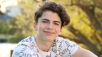 Martín Savi, la voz popular y lírica que brilla en el espectáculo de Flavio Mendoza: La música es todo para mí