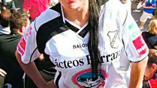 Filmó 300 películas XXX e integra la barra de All Boys