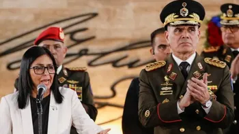 Delcy Rodríguez desplazó a Vladimir Padrino López, histórico ministro de Defensa de Maduro